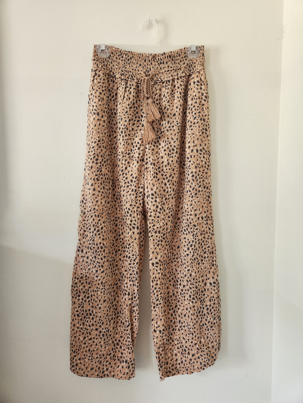 Abercrombie & Fitch Leopard Print Wide Leg Pants - Picture 3 of 9